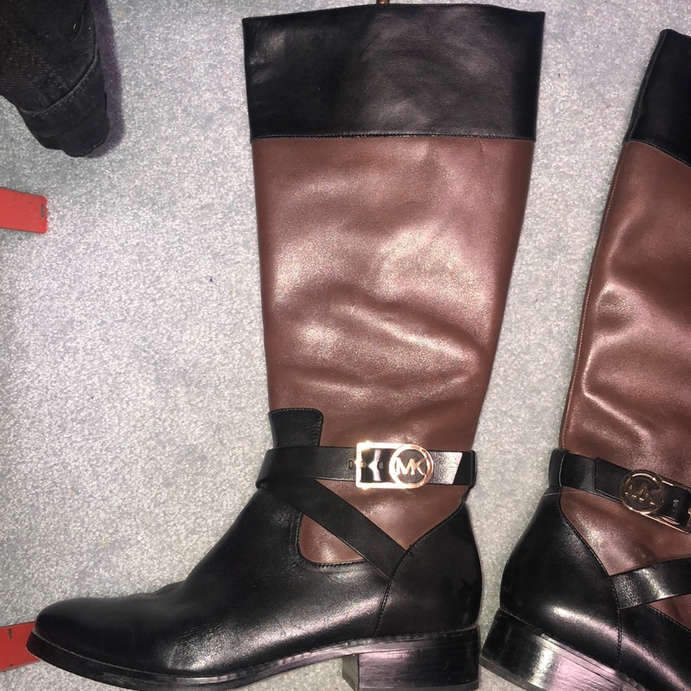 Michael kors leather boots. Brown & black